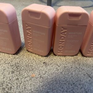 Pink Moisture Shampoo for Women